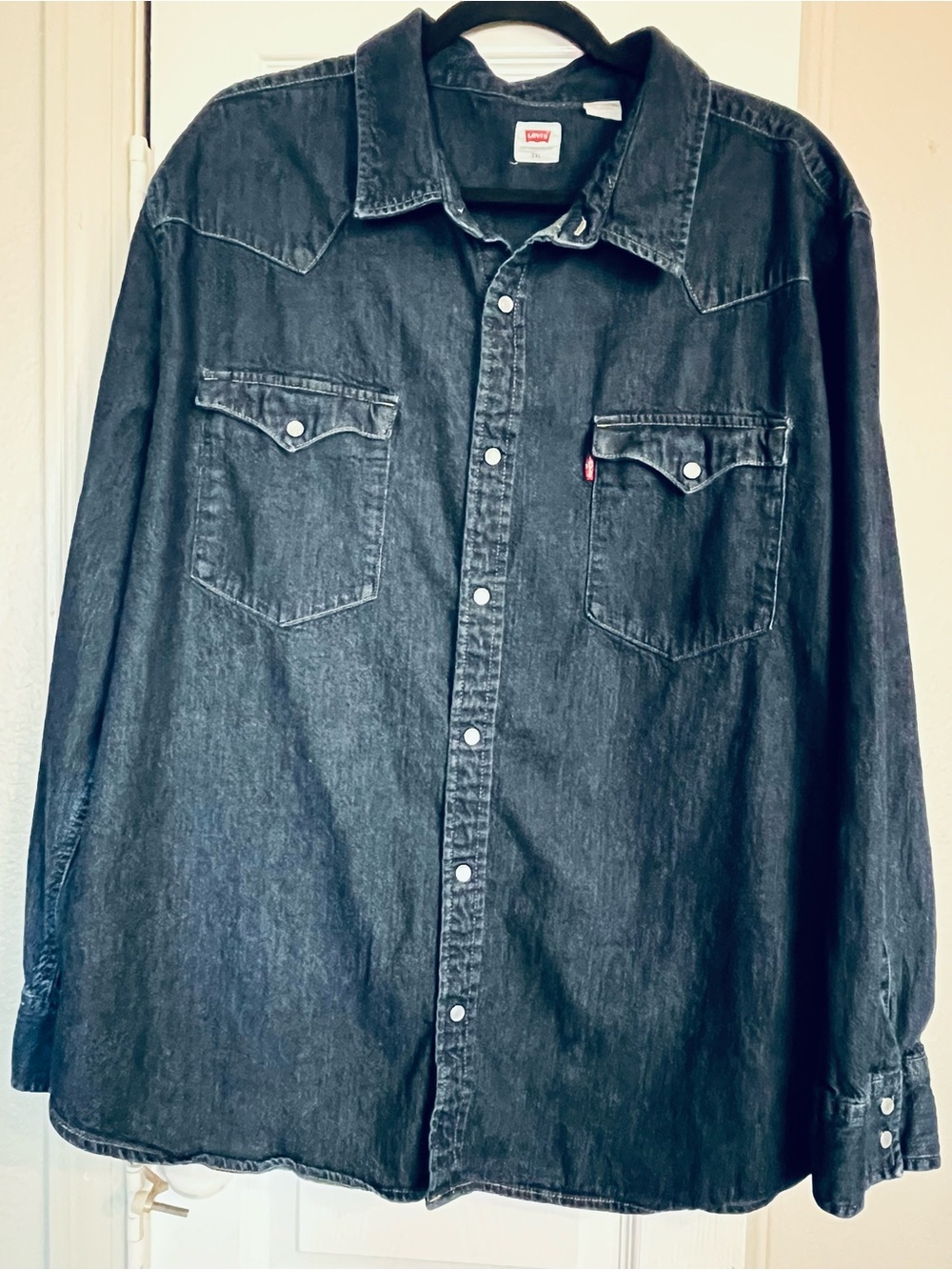 Levi's® Men’s Classic Standard Fit Western Dark Denim Long Sleeve Shirt Size 2XL